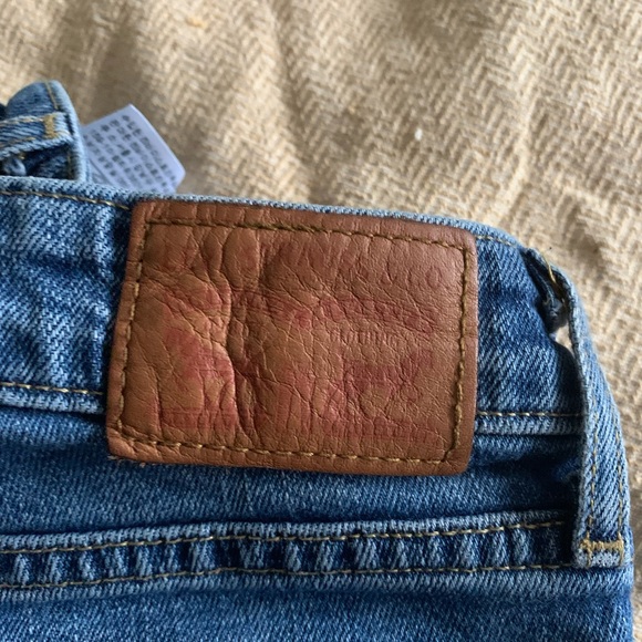 Levi’s woman’s 711 skinny filiforme blue jeans size 26 ** 2 for $25.00** - Picture 8 of 12